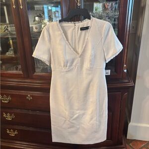 Andrew Marc White Textured V-Neck Mini Sheath Dress